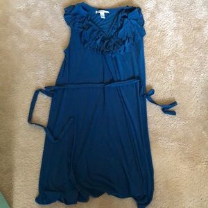 blue dress
